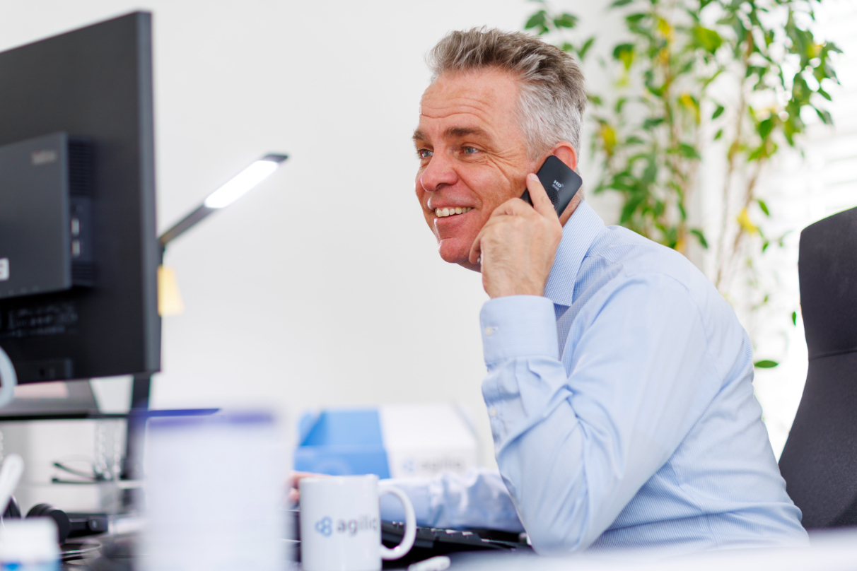 Goede software draagt bij aan bedrijfssucces 1 Contact met Agiliq