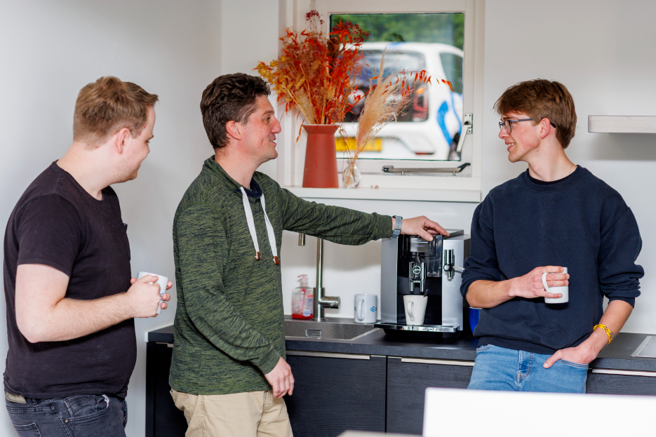 Ons doel is steevast om een bedrijf succesvoller te maken 4 Specialisten van automatiseren Agiliq