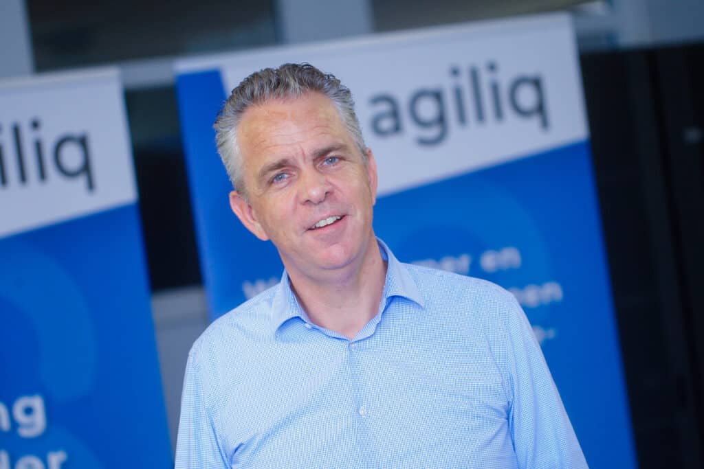 De Agents komen 10 Goede software draagt bij aan bedrijfssucces